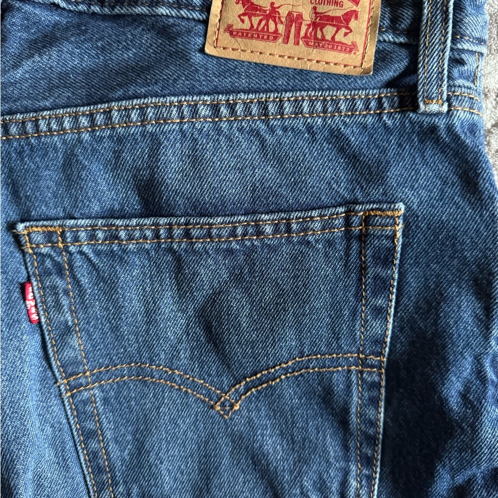 🌟Levi's Blue Straight Leg Jeans Iconic Style 94 Baggy🌟